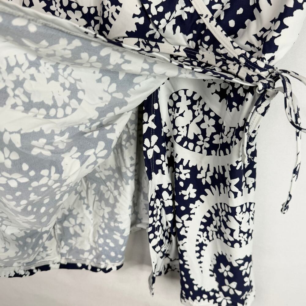 White & Blue Patterned Ruffle Tankini Top M - Picture 4 of 5